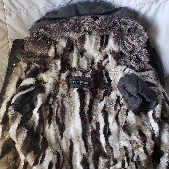 Steve Madden Olive Green Jacket - Picture 3 of 6